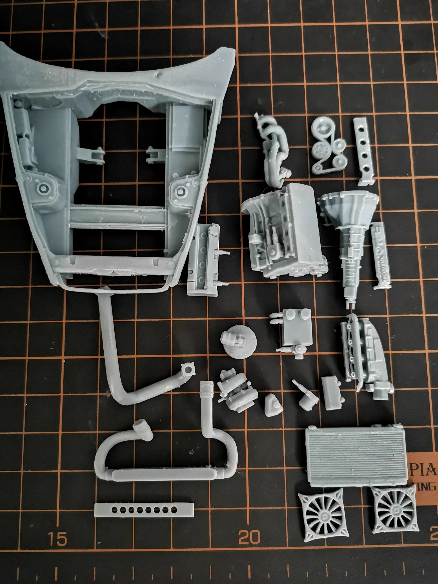 1/24 S2000 Engine with Turbine Cabin Lined Model Kit for Tamiya