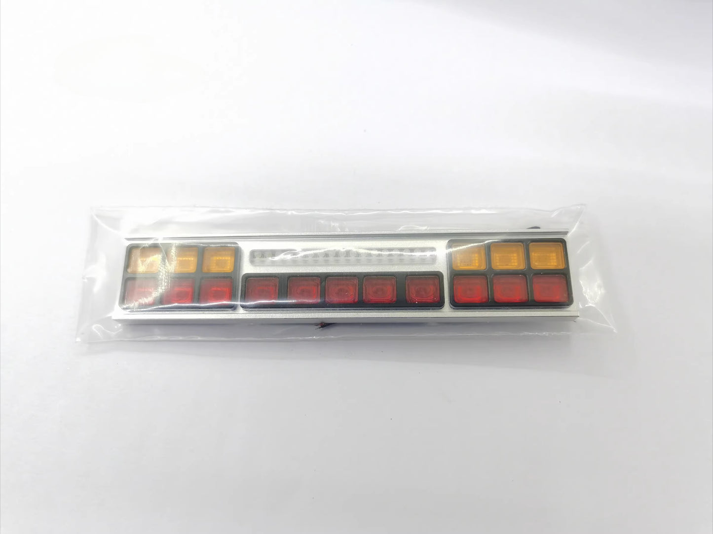 Tamiya 1/14 56323 Scania Rc Tractor Cab High Brake Light R620 R730